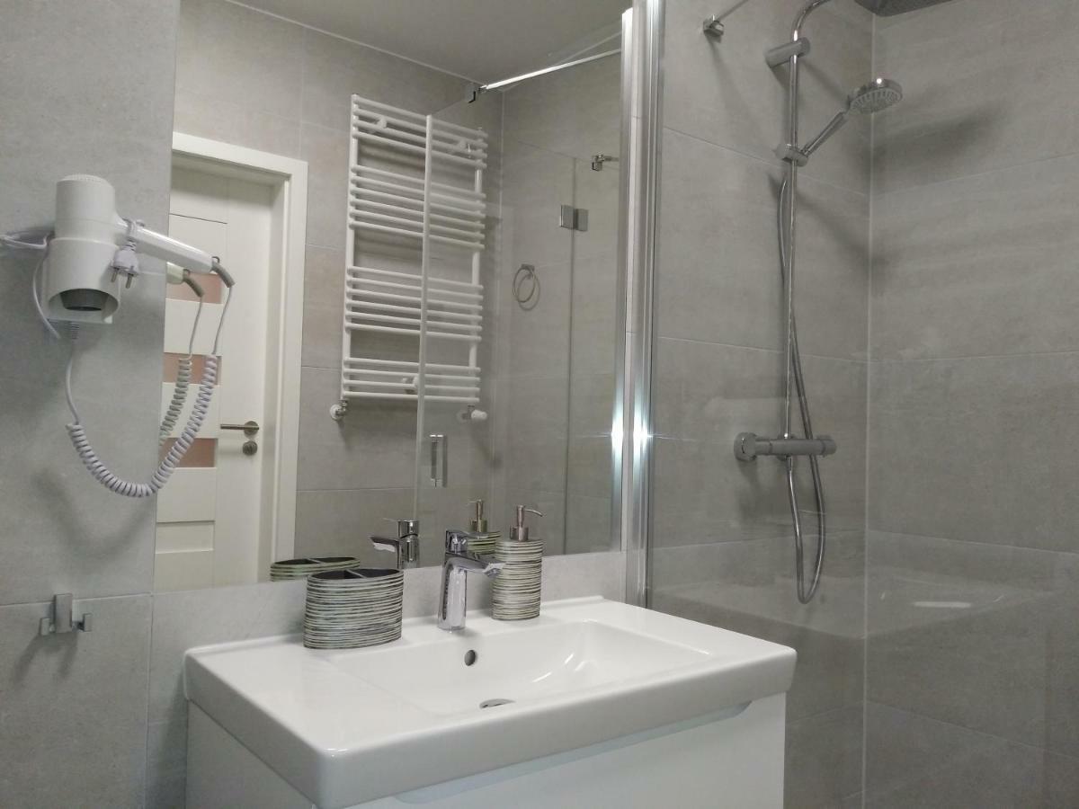 Apartament Z Wellness Nadmorskie Tarasy Kolobrzeg Luaran gambar